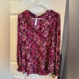 Dear Scarlett Long Sleeve Floral V-Neck Blouse